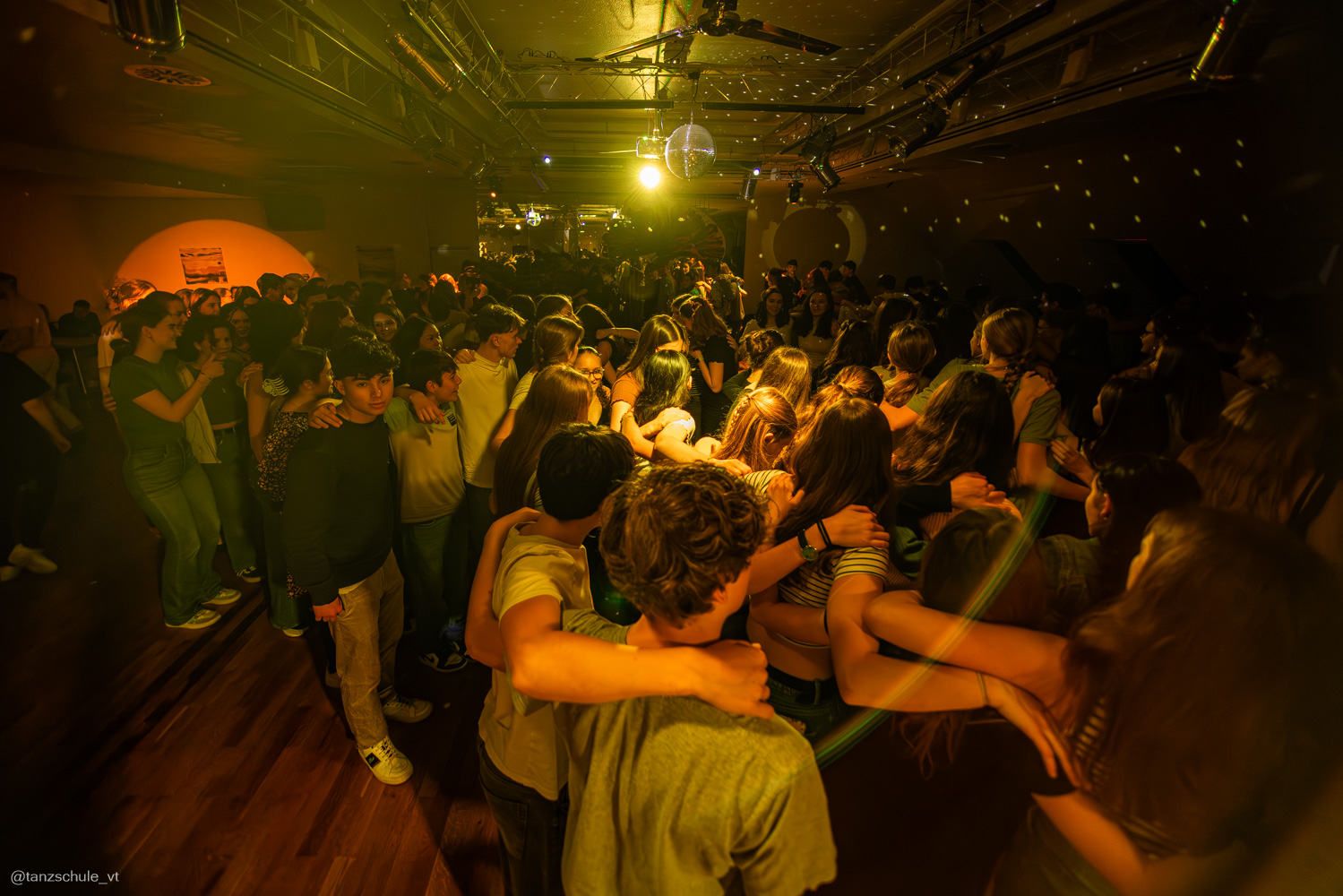 20240420 Huckepack Tanzparty 3381